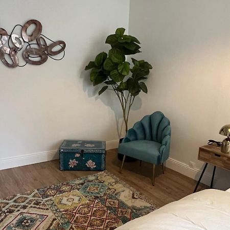 Appartement La Caresse De L'Amarante Mortagne-au-Perche Eksteriør bilde